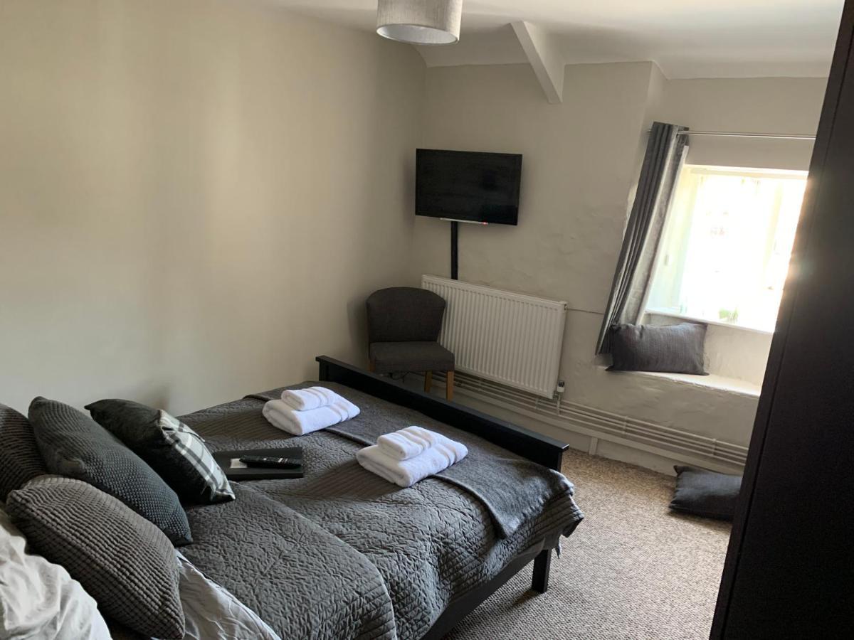 The White Hart Apartment Llantwit Major Exterior photo